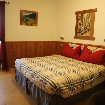 Pré-Saint-Didier Hotel Bucaneve מראה חיצוני תמונה