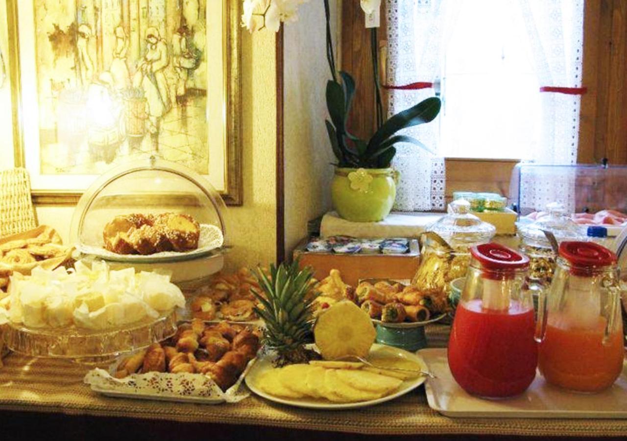 Pré-Saint-Didier Hotel Bucaneve מראה חיצוני תמונה